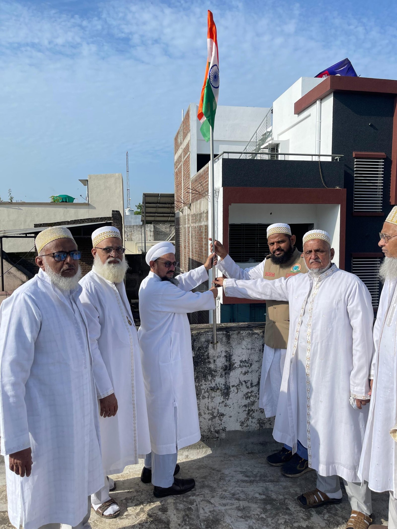 ७८ वा भारतीय स्वातंत्र्य दिन दाऊदी बोहरा समाजाकडूनही उत्साहात साजरा…