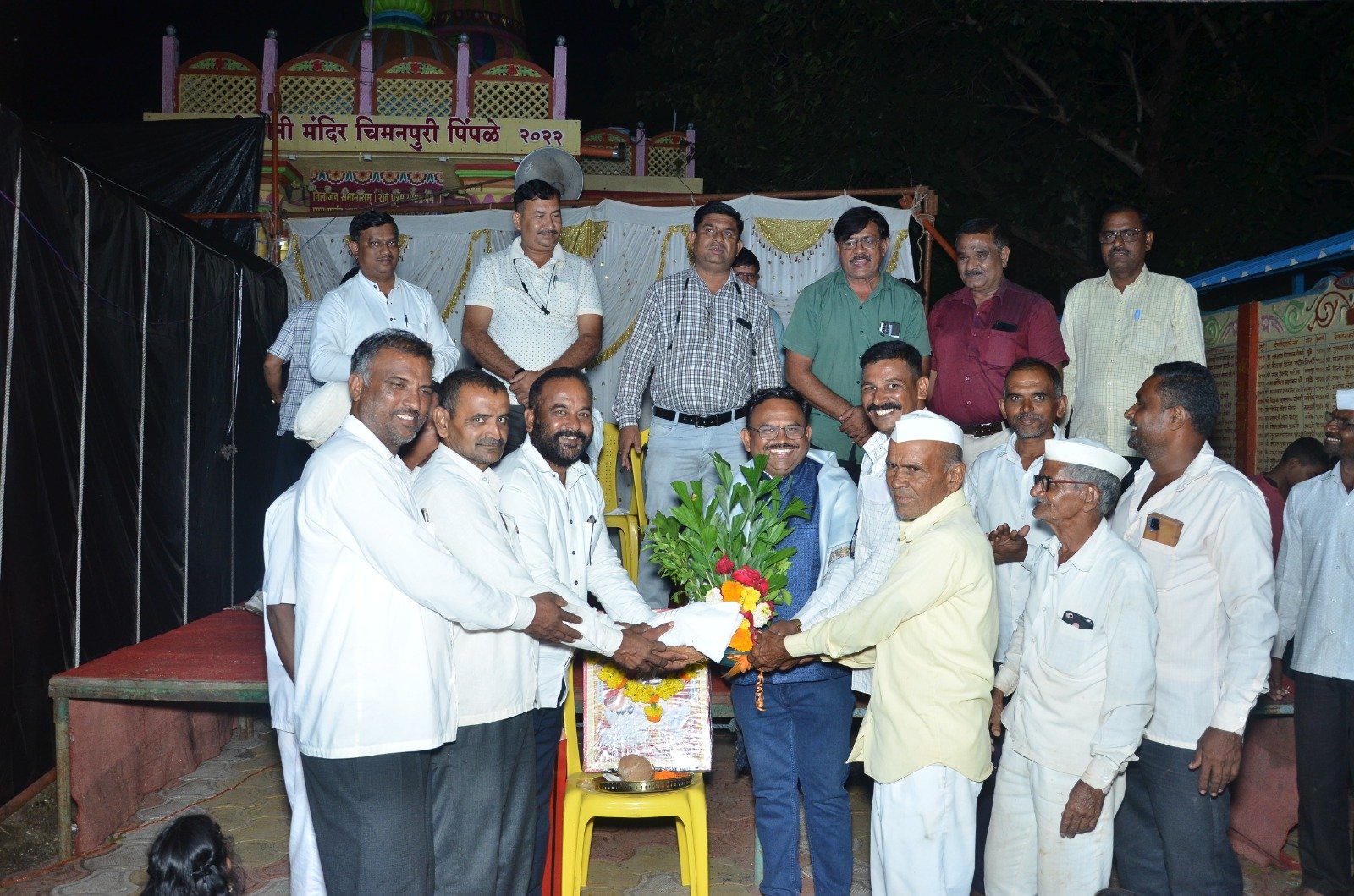 चिमणपुरी पिंपळे येथे विद्यार्थ्यांनी सांस्कृतिक कार्यक्रमातून घडवले भारतीय संस्कृतीचे दर्शन